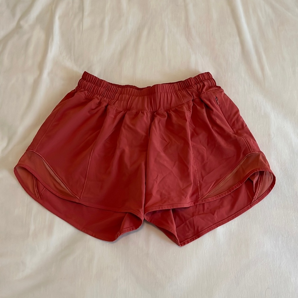 Lululemon Hotty Hot Long Short